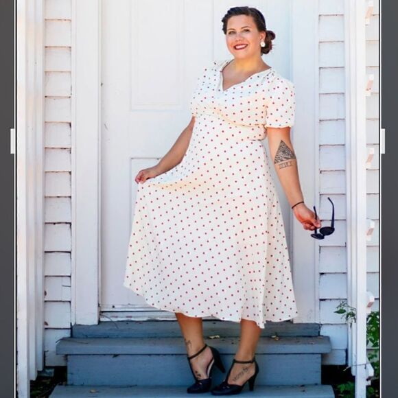 129. CREAM PUFF 50'S FLAIR polkadot A Line Dress - Picture 1 of 8